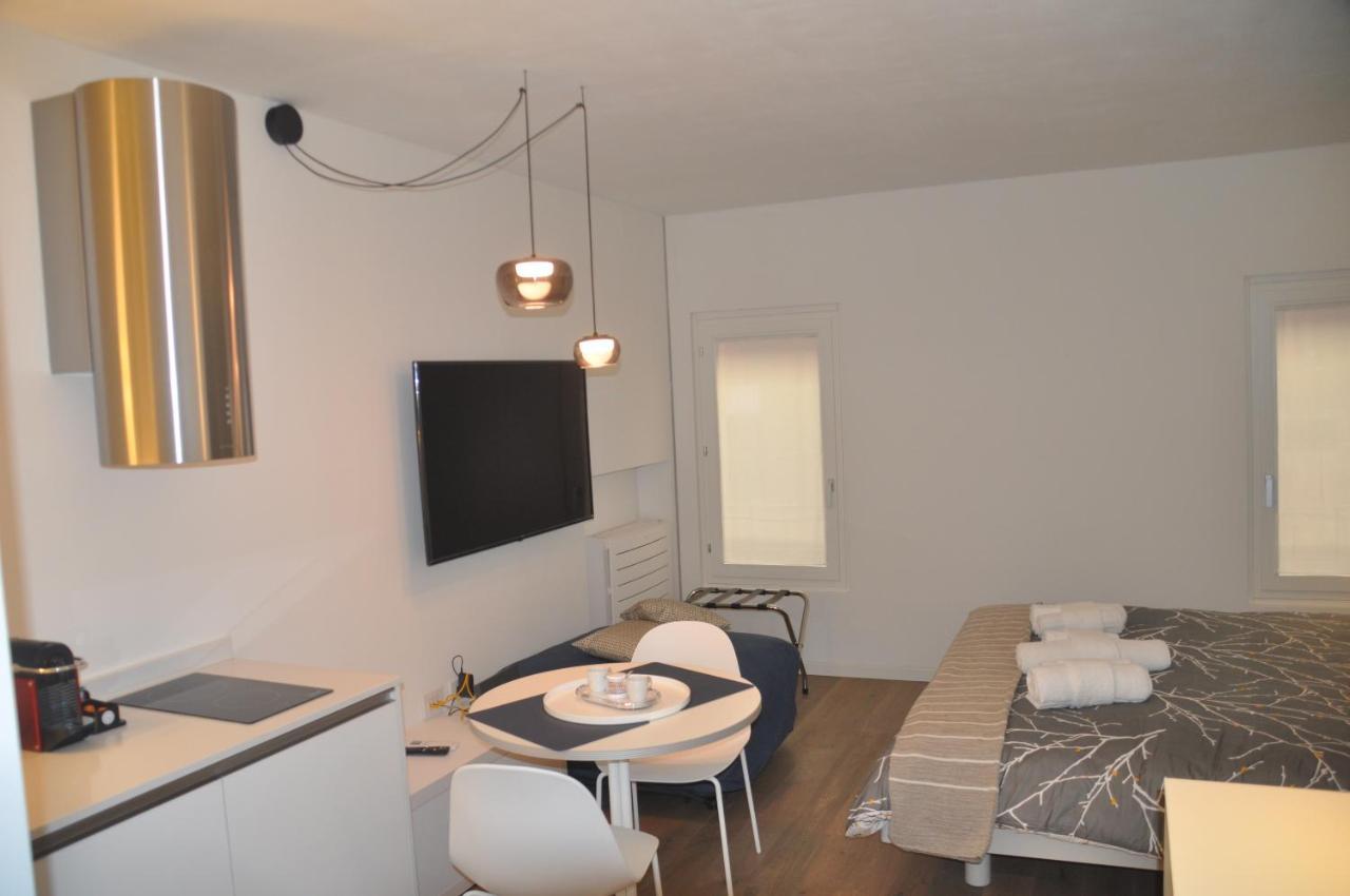 Modena Charme Belle Arti Apartment Екстериор снимка
